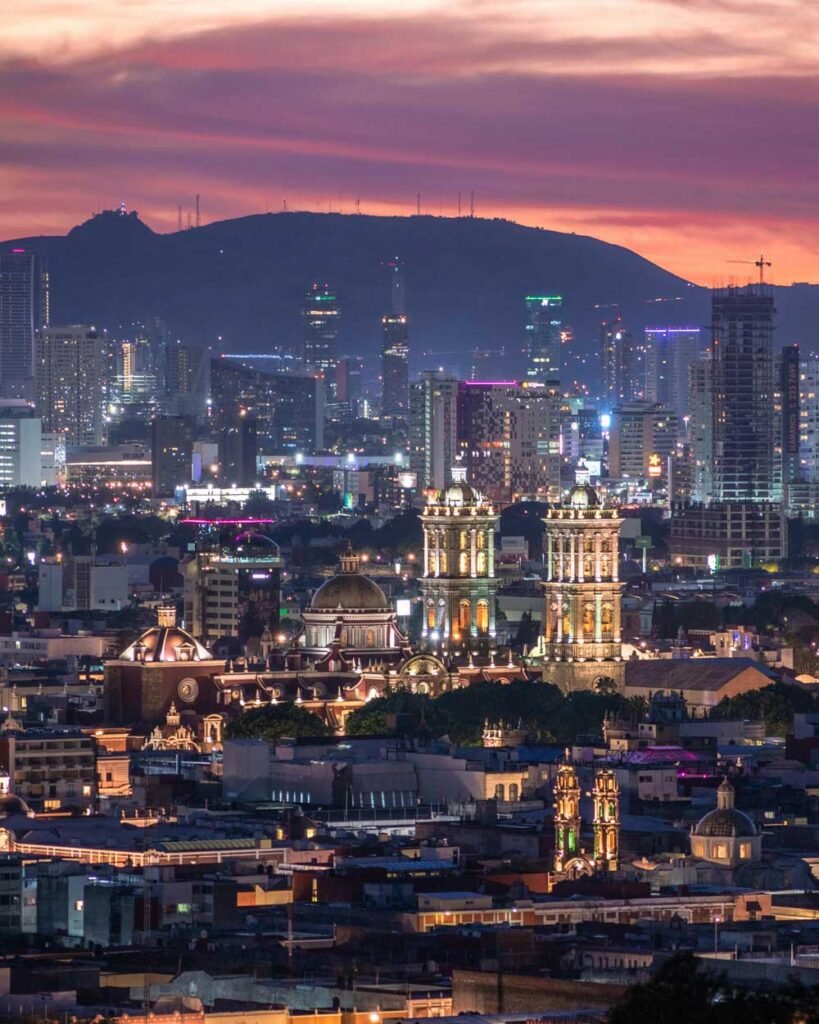 Atardecer de Puebla desde una toma aérea.